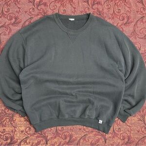 90s Russel Athletic Fabric Tag Black Crewneck